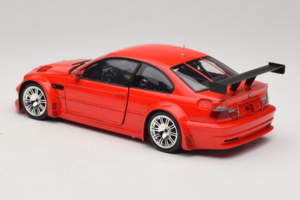 BMW M3 E46 GTR Street Rosso Minichamps 1:18 100012101 Pressofusione — immagine 7 di 8
