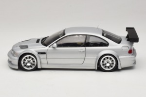 BMW M3 E46 GTR Street Argento Minichamps 1:18 100012100 Pressofusione — immagine 4 di 8