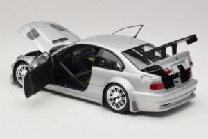BMW M3 E46 GTR Street Argento Minichamps 1:18 100012100 Pressofusione — immagine 5 di 8