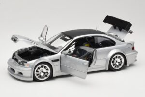 BMW M3 E46 GTR Street Argento With Carbon Roof Minichamps 1:18 100012102 Pressofusione — immagine 2 di 8