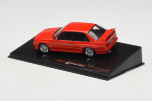 BMW M3 E30 Sport Evolution Rosso IXO 1:43 CLC583N Pressofusione — immagine 3 di 4