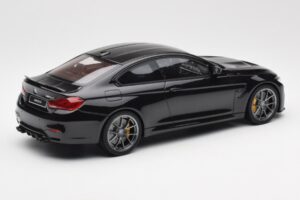 BMW M4 F82 CS Nero GT Spirit 1:18 GT845 Resina — immagine 2 di 6