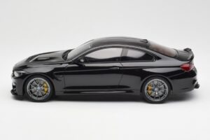 BMW M4 F82 CS Nero GT Spirit 1:18 GT845 Resina — immagine 3 di 6