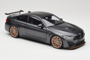 BMW M4 F82 GTS Mineral Grey Metallic Minichamps 1:18 110025222 Pressofusione — immagine 6 di 8
