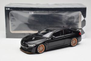 BMW M4 F82 GTS Sapphire Black Metallic Minichamps 1:18 110025220 Pressofusione — immagine 8 di 8