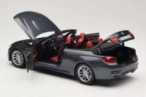 BMW M4 F83 Cabriolet Mineral Grey Paragon 1:18 80432339610 Pressofusione — immagine 5 di 8