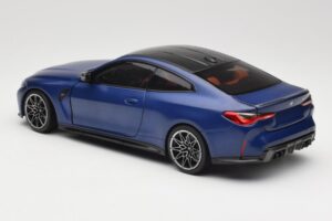 BMW M4 G82 Blu Metallic Minichamps 1:18 113020123 Pressofusione — immagine 7 di 8