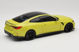 BMW M4 G82 Giallo Edizione Concessionaria Minichamps 1:18 80435A51949-R1 Pressofusione — immagine 3 di 10