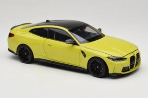 BMW M4 G82 Giallo Edizione Concessionaria Minichamps 1:18 80435A51949-R1 Pressofusione — immagine 9 di 10