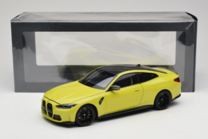 BMW M4 G82 Giallo Edizione Concessionaria Minichamps 1:18 80435A51949-R1 Pressofusione — immagine 10 di 10