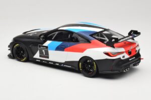 BMW M4 G82 GT4 #1 Presentation 2022 Otto 1:18 OT1228 Resina — immagine 5 di 6