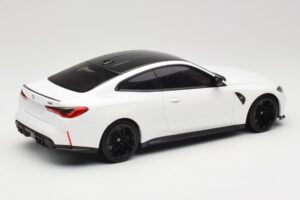 BMW M4 G82 Bianco Minichamps 1:18 155020122 Pressofusione — immagine 2 di 6
