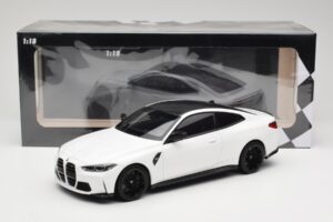 BMW M4 G82 Bianco Minichamps 1:18 155020122 Pressofusione — immagine 6 di 6
