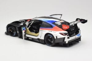 BMW M4 GT3 Ceccato Racing #50 T. Glock DTM Imola 2022 Minichamps 1:18 113222050 Pressofusione — immagine 5 di 8