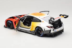 BMW M4 GT3 #72 D. Harper / M. Hesse / C. Weerts BMW M Team RMG 24 Hours of Nurburgring 2024 Minichamps 1:18 113242072 Pressof — immagine 5 di 8