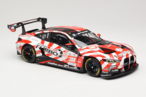 BMW M4 GT3 LMGT3 #31 D. Leung / S. Gelael / A. Farfus Team WRT 2nd Place 24 Hours of Le Mans 2024 Minichamps 1:18 113242431 P — immagine 6 di 8