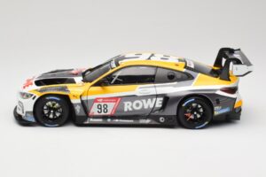 BMW M4 GT3 #98 M. Wittmann / S. van der Linde Rowe Racing ADAC 24h Nurburgring 2023 Minichamps 1:18 113232098 Pressofusione — immagine 4 di 8