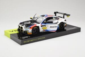 BMW M4 GT3 Team WRT #46 V. Rossi / R. Marciello / M. Martin 12 Hours of Bathurst 2024 Minichamps 1:18 113242046 Pressofusione — immagine 2 di 8