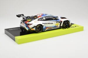 BMW M4 GT3 Team WRT #46 V. Rossi / R. Marciello / M. Martin 12 Hours of Bathurst 2024 Minichamps 1:18 113242046 Pressofusione — immagine 4 di 8