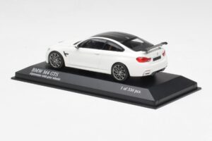 BMW M4 GTS F82 Bianco Con Cerchi Grigi Minichamps 1:43 410025221 Pressofusione — immagine 3 di 4
