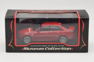 BMW M5 E60 Rosso Kyosho 1:43 03503R Pressofusione — immagine 4 di 4
