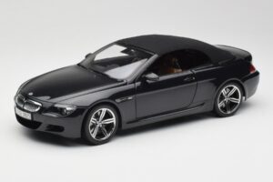 BMW M6 E64 Cabriolet Sapphire Black Kyosho 1:18 80430417424 Pressofusione — immagine 3 di 9