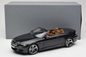 BMW M6 E64 Cabriolet Sapphire Black Kyosho 1:18 80430417424 Pressofusione — immagine 9 di 9