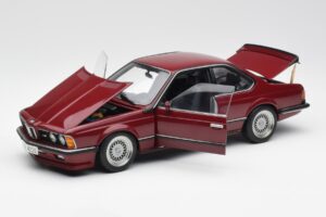 BMW M635 CSi E24 Karmin Rosso AUTOart 1:18 70528 Pressofusione — immagine 2 di 8