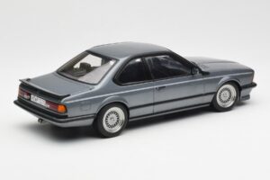 BMW M635 CSi E24 Shadow Line Delphin Metallic AUTOart 1:18 70529 Pressofusione — immagine 3 di 8