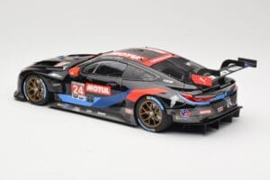 BMW M8 GTE RLL Racing #24 J. Edwards / J. Krohn IMSA GP Road Atlanta 2020 Minichamps 1:18 155202994 Pressofusione — immagine 5 di 6