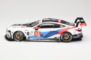 BMW M8 GTE Team RLL #25 C. De Phillippi / A. Farfus Class Winners 24 Hours of Daytona 2019 Minichamps 1:18 155192925 Pressofu — immagine 3 di 6