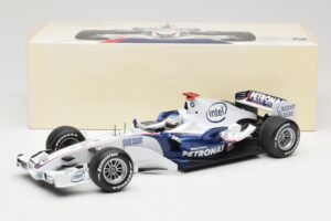 BMW Sauber F1.07 #9 N. Heidfeld Launch Version 2007 Minichamps 1:18 80430426994 Pressofusione — immagine 7 di 7