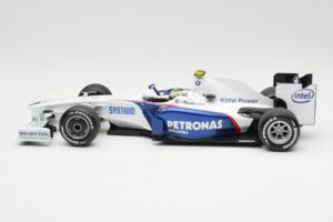 BMW Sauber F1.09 #6 N. Heidfeld Launch Version 2009 Minichamps 1:18 80432154856 Pressofusione — immagine 3 di 7