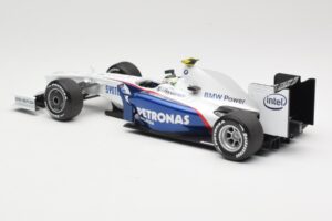 BMW Sauber F1.09 #6 N. Heidfeld Launch Version 2009 Minichamps 1:18 80432154856 Pressofusione — immagine 5 di 7