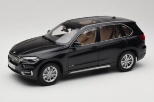 BMW X5 E70 Sapphire Black Paragon 1:18 PA-97071 Pressofusione