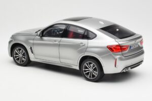 BMW X6 M F86 Donington Grigio Metallizzato Norev 1:18 80432364886 Pressofusione — immagine 7 di 8