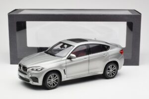 BMW X6 M F86 Donington Grigio Metallizzato Norev 1:18 80432364886 Pressofusione — immagine 8 di 8
