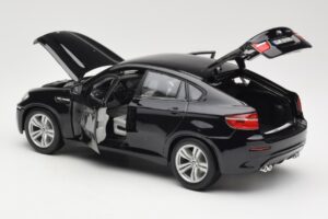 BMW X6 M E71 Nero Bburago 1:18 18-12081 Pressofusione — immagine 5 di 8