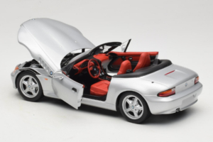BMW Z3 Cabriolet Argento UT Models 1:18 20402 Pressofusione — immagine 5 di 8