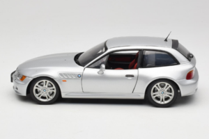 BMW Z3 E36/8 Coupe 2.8 Argento UT Models 1:18 20421-R1 Pressofusione — immagine 4 di 8