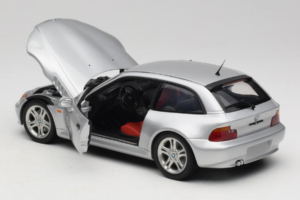 BMW Z3 E36/8 Coupe 2.8 Argento UT Models 1:18 20421-R1 Pressofusione — immagine 5 di 8