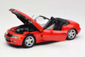 BMW Z3 E36/7 Cabriolet Rosso UT Models 1:18 180024330 Pressofusione — immagine 2 di 8