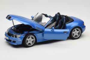 BMW Z3 M Roadster Blu Edizione Concessionaria UT Models 1:18 80439422939 Pressofusione — immagine 2 di 8