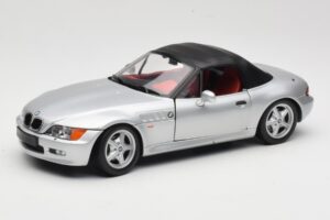 BMW Z3 Roadster 1.8 Argento UT Models 1:18 20404 Pressofusione