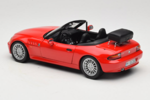 BMW Z3 Roadster 1.9 Rosso Edizione Concessionaria UT Models 1:18 80439423068 Pressofusione — immagine 7 di 8