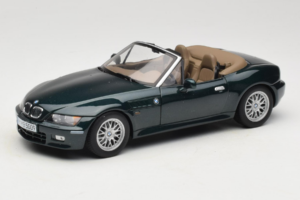 BMW Z3 Roadster 2.8 Verde Scuro Edizione Concessionaria UT Models 1:18 80439411713 Pressofusione