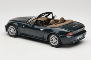 BMW Z3 Roadster 2.8 Verde Scuro Edizione Concessionaria UT Models 1:18 80439411713 Pressofusione — immagine 7 di 8