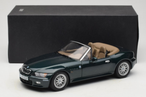 BMW Z3 Roadster 2.8 Verde Scuro Edizione Concessionaria UT Models 1:18 80439411713 Pressofusione — immagine 8 di 8