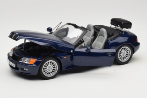 BMW Z3 Roadster Blu Edizione Concessionaria UT Models 1:18 80439422186 Pressofusione — immagine 2 di 8