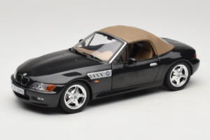 BMW Z3 Roadster Verde Edizione Concessionaria UT Models 1:18 80439411711 Pressofusione